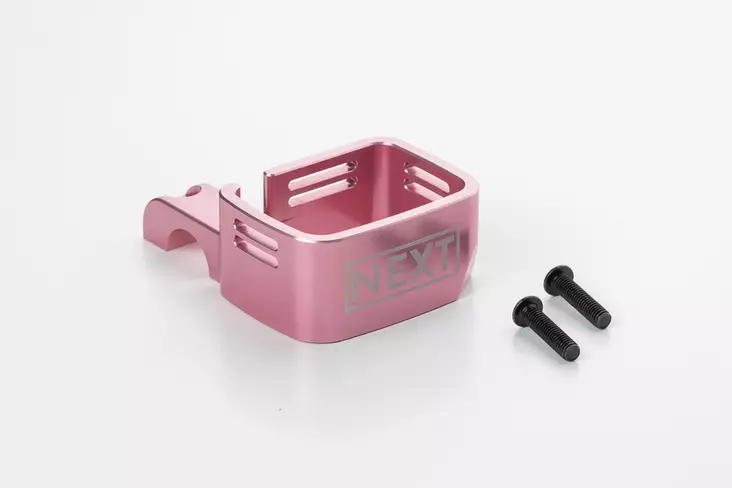 NEXT Skydd Bromsvätskebehållare Ski-Doo/Lynx Rosa - Styrtillbehör - 39385 - 1