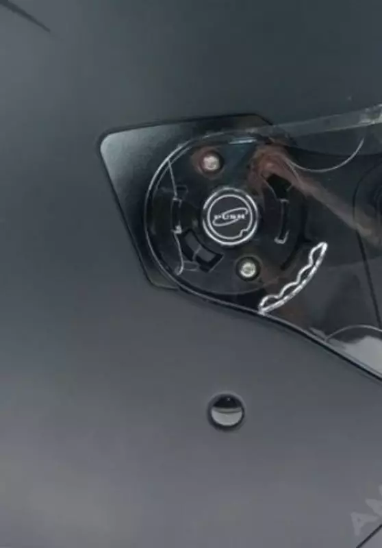 AMOQ Cluster Visirfäste - Hjälmtillbehör - 51466 - 1